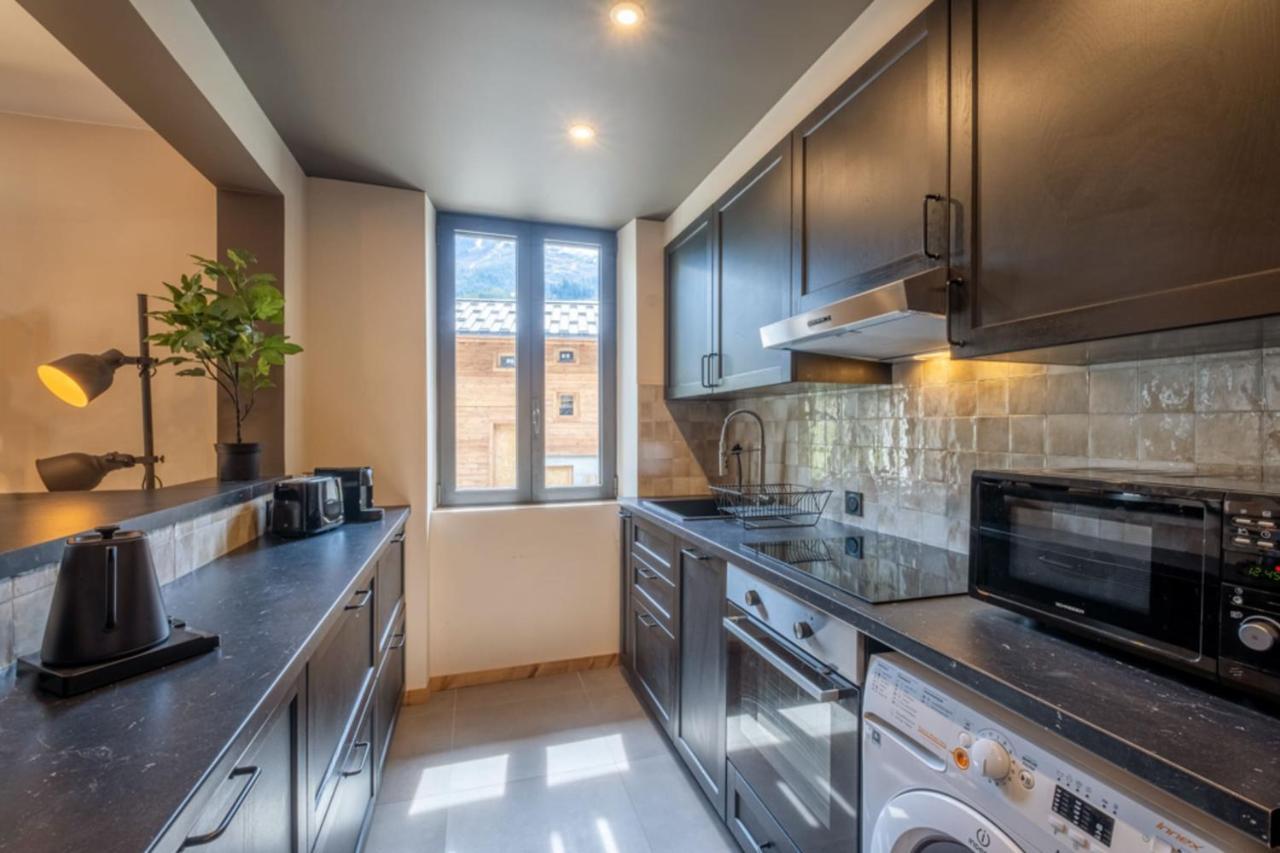 Newly Renovated Apartment With Mont Blanc View 霞慕尼 外观 照片